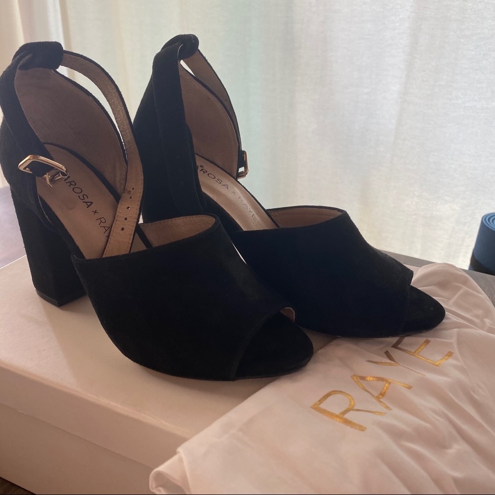 *SOLD*Tularosa+Raye London Stacked Heel